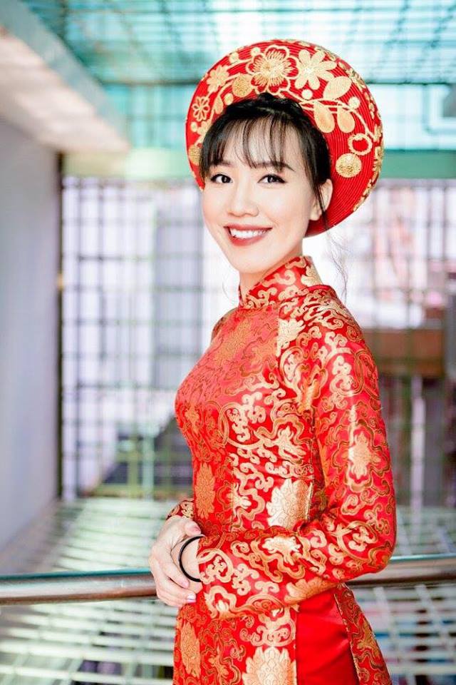 Bộ áo dài đẹp giúp cho bạn nổi bật hơn trong lễ cưới Bộ áo dài đẹp giúp cho bạn nổi bật hơn trong lễ cưới