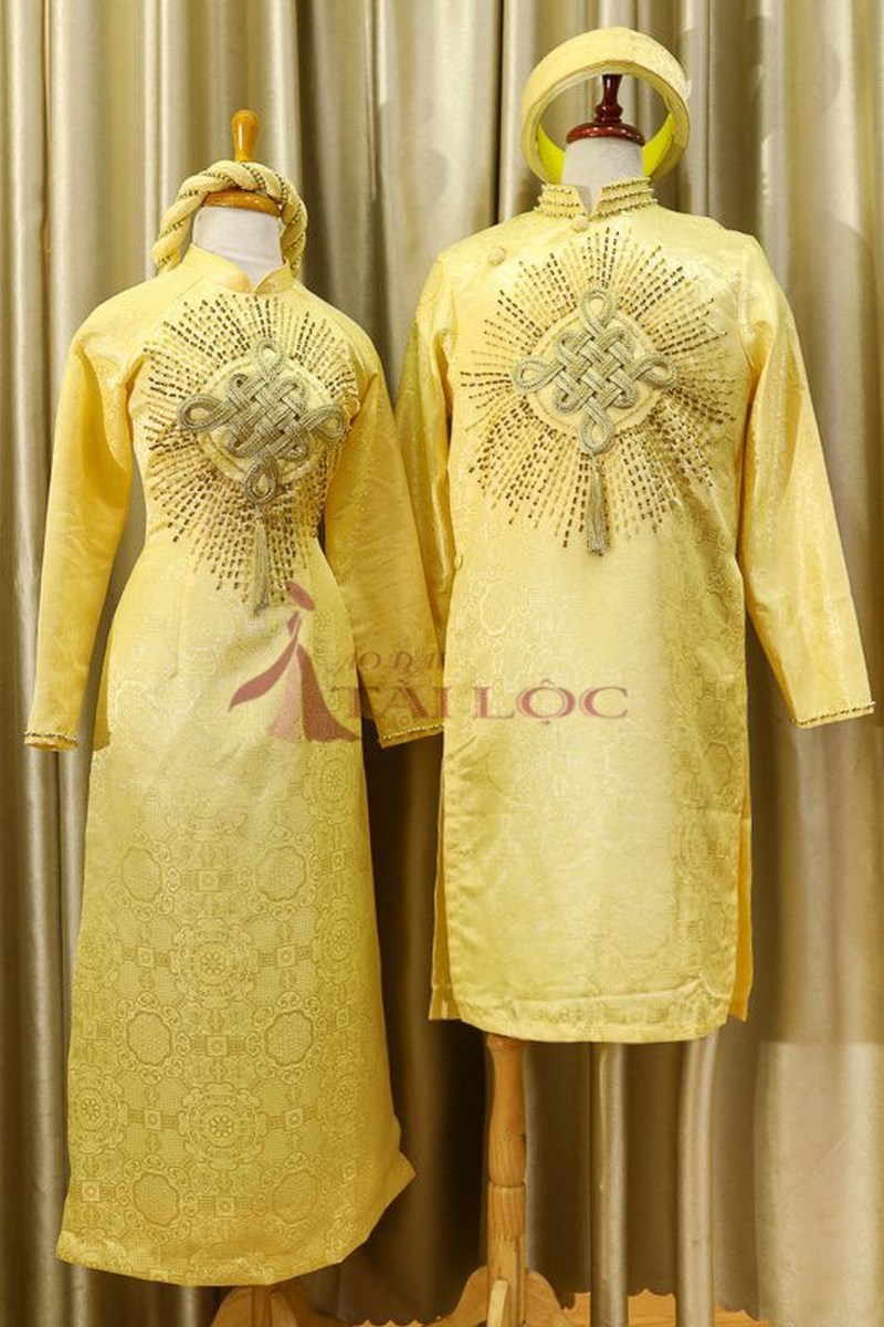 Áo dài cưới màu vàng ánh kim