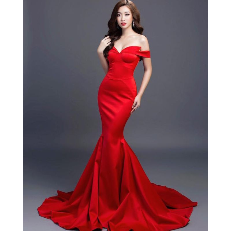 Váy cưới màu đỏ đuôi cá